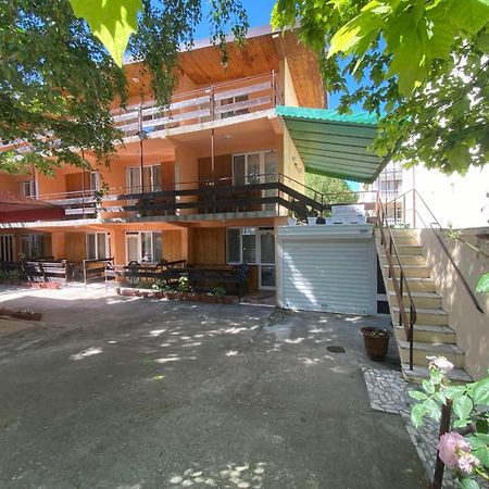 Family Hotel Julian Kranevo Luaran gambar